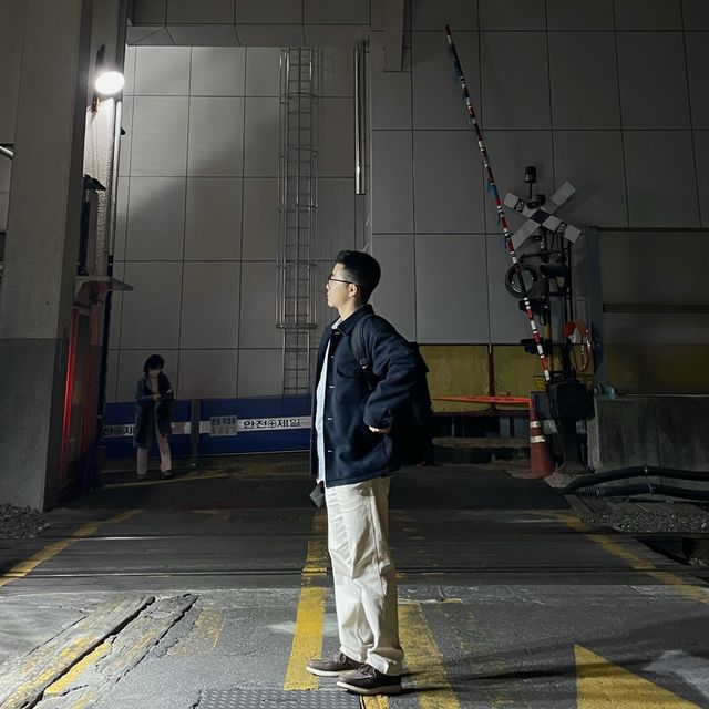 감성있는 서울 야경 명소, 지하철 1호선 회기역 근처🚉