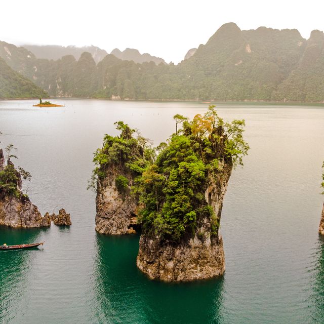 เขาสามเกลอ - เขื่อนเชี่ยวหลาน อันซีนสุราษฎร์ธานี
