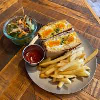 日本上野雞蛋料理Cafe