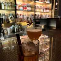 富麗堂皇 河邊酒店