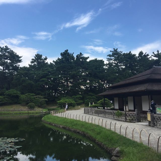 안올수가 없는 최고의 공원, 이곳은 「리쓰린」입니다.
