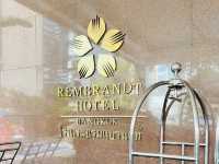 โรงแรมหรู อาหารอร่อยใจกลางเมือง🛀🏨