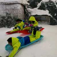 深圳觀瀾都有得玩雪 卡魯冰雪世界