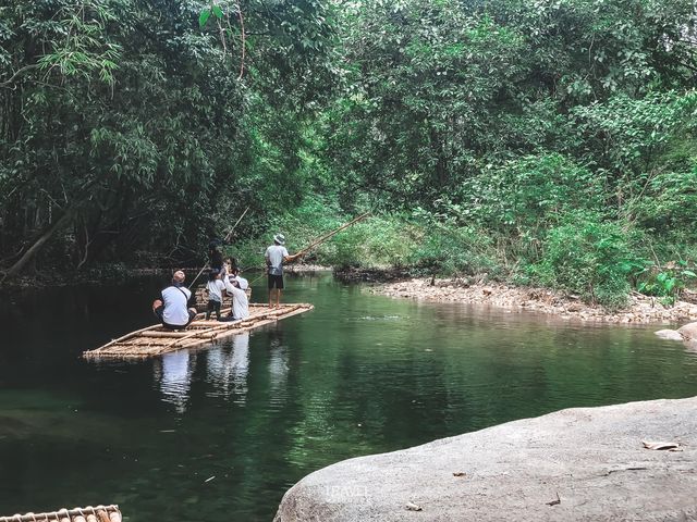 ล่องแพไม้ไผ่วังเคียงคู่ จังหวัดพังงา