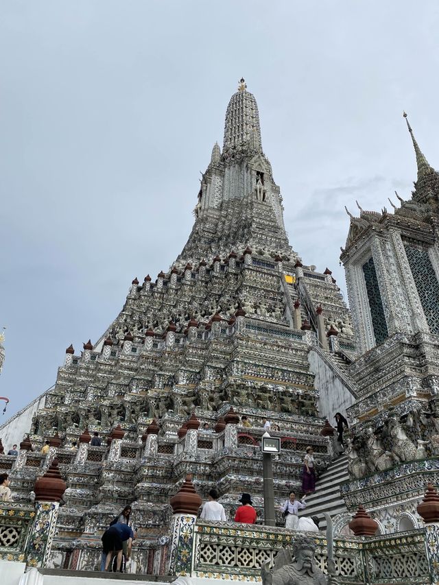 มาตามรอย King the Landที่วัดอรุณราชวรารามราชวรมหา