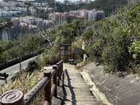 Wong Nai Chung trail down to Stanley
