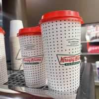 더울 땐 아이스아메리카노~~~도넛 “Krispy Kreme”
