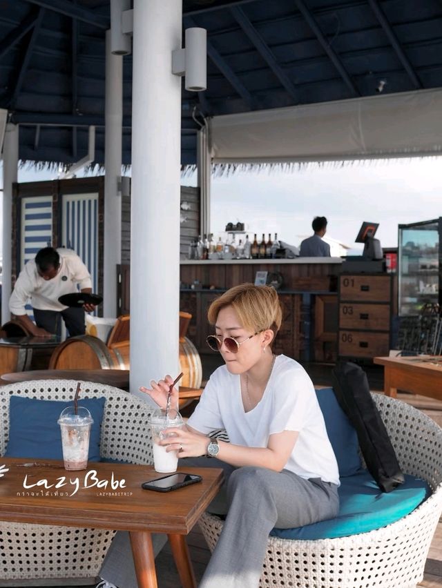 Kept Pier Cafe 🌤️ นั่ง chill ~ feel so gooooood