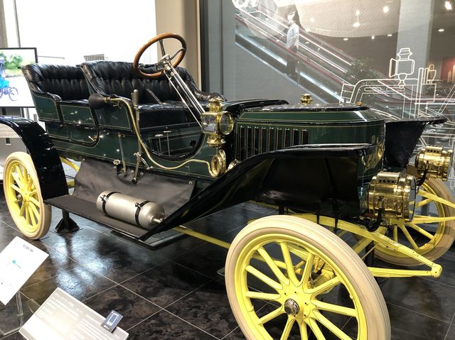 【愛知】世界の名車が並ぶ！トヨタ博物館をご紹介