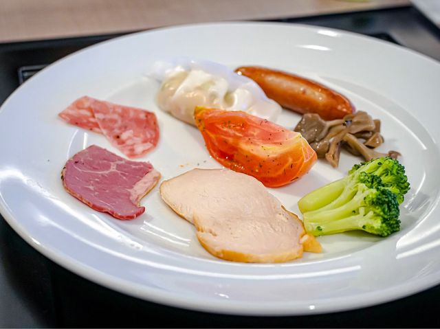 廿幾款包任你食，自助餐有吸引力