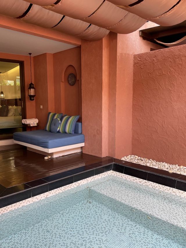 Marrakesh Huahin Beach Resort 