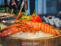 บุฟเฟ่ต์จุก ๆ ได้ Lobster คนละ 1 ตัว