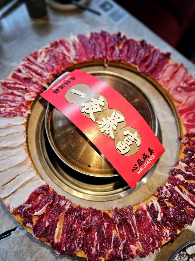 📍 深圳必吃！深圳最火爆的牛肉火鍋🍲 
