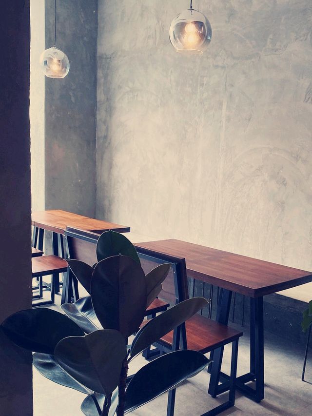Fox Paradox Cafe