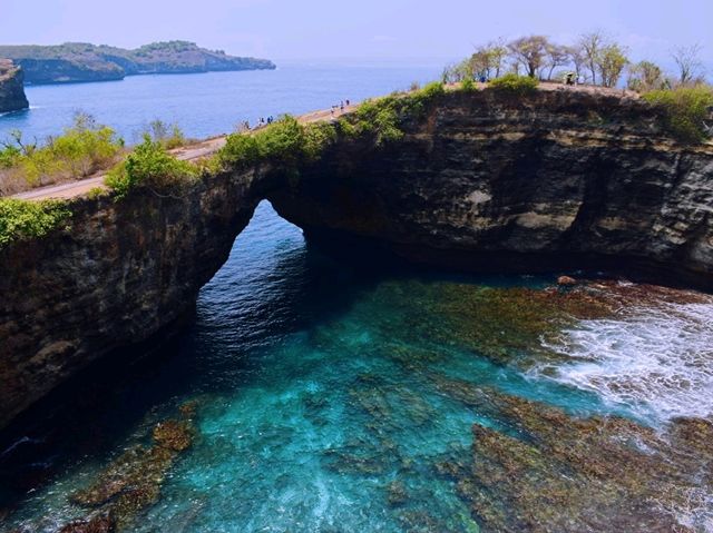 峇里島必來打卡的超美景點 佩尼達島破碎海灘 Nusa Penida Broken Beach