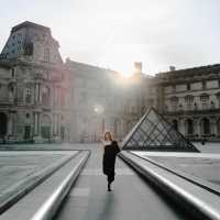 The Most Famous Museum in Paris | Louvre