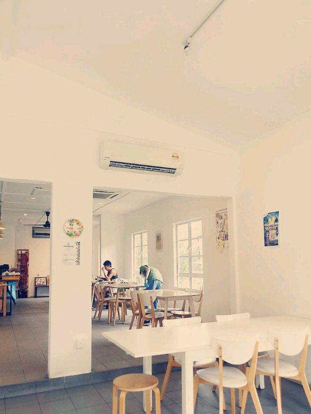 Jam And Kaya Cafe