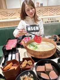 「牛大人台灣火鍋吃到飽，口碑絕佳！」