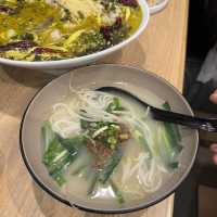 麻麻辣辣酸菜魚😍銅鑼灣～漁稼