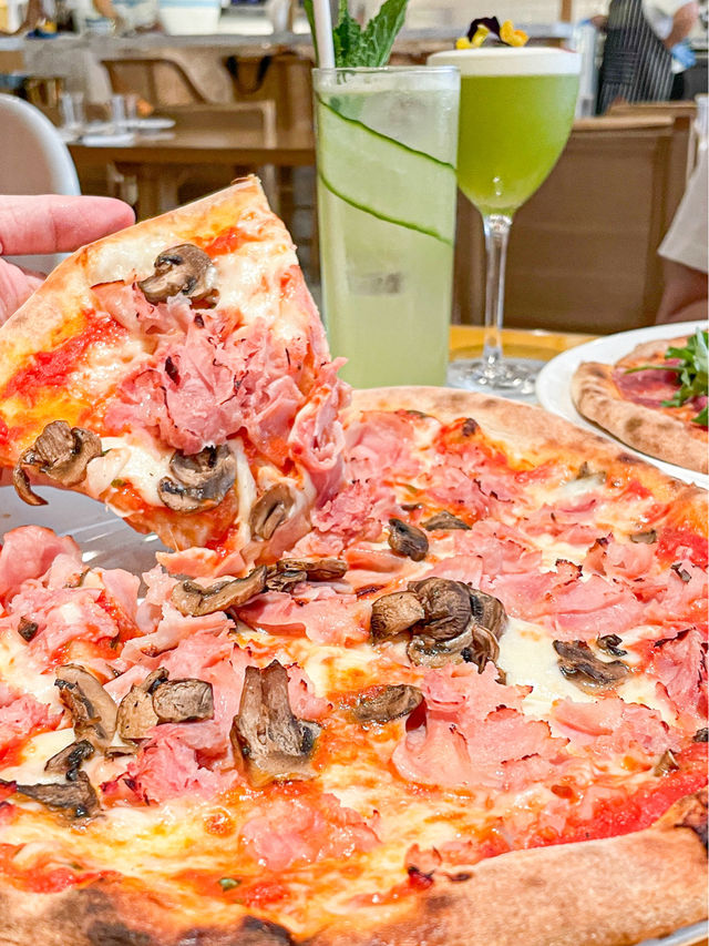 中環！半開放式餐廳 必食Pizza 😍