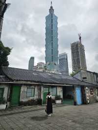 Si Si Nan Village 🛖 หมู่บ้านทหารโบราณแห่ง Taipei