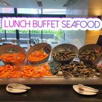 บัฟเฟตต์ seafood มื้อกลางวัน โรงแรมสุขุมวิท