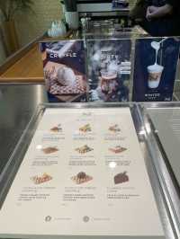 🌿 曼谷｜城市綠洲RAWR咖啡店☕️🌿
