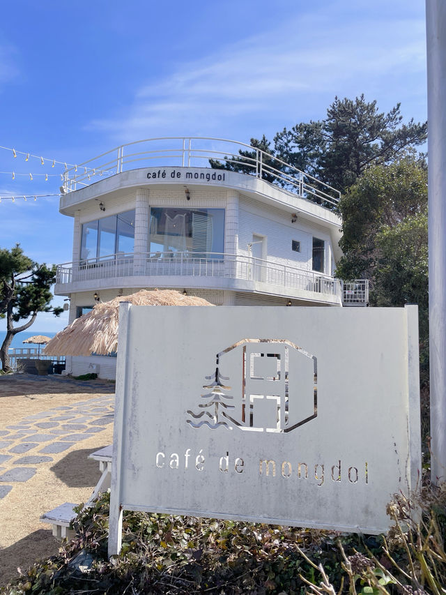 여수속 감성카페 카페드몽돌