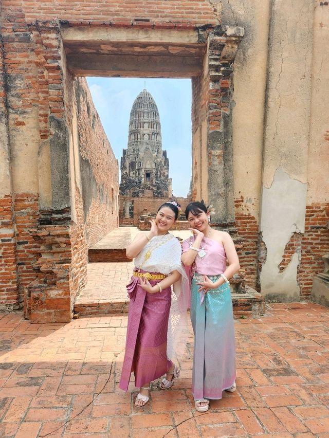 เเต่งชุดไทยไปวัดไชย🙏🙏