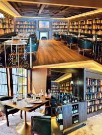 華麗”圖書館”中享用Fine Dining