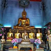 วัดพระเชตุพนฯ วัดที่มีเจดีย์มากที่สุดในประเทศไทย