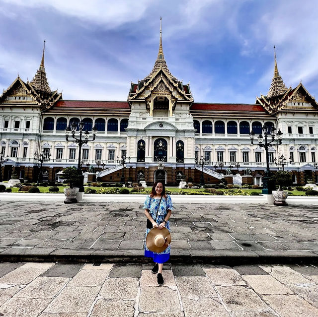 Admiring Thai Royal Splendour at The Grand Palace