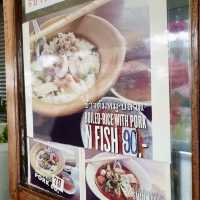 泰國曼谷 不經意的美味船麵 Zaew Noodle แซว ก๋วยเตี๋ยวลูกชิ้นปลา