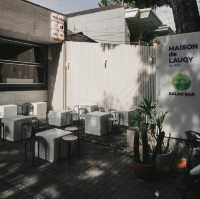 MAISON DE LAUQY | A COOL HANGOUT SPOT IN BANDUNG