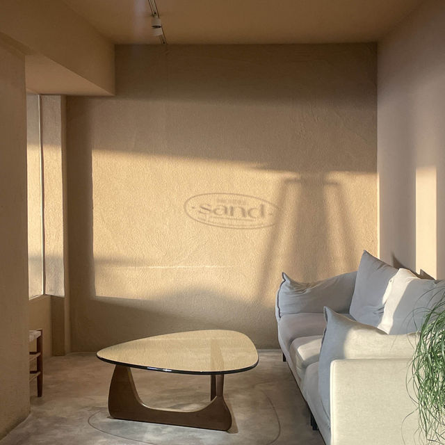 海が見えるカフェランキングNo. 1はここ"Hotelsand"🏨