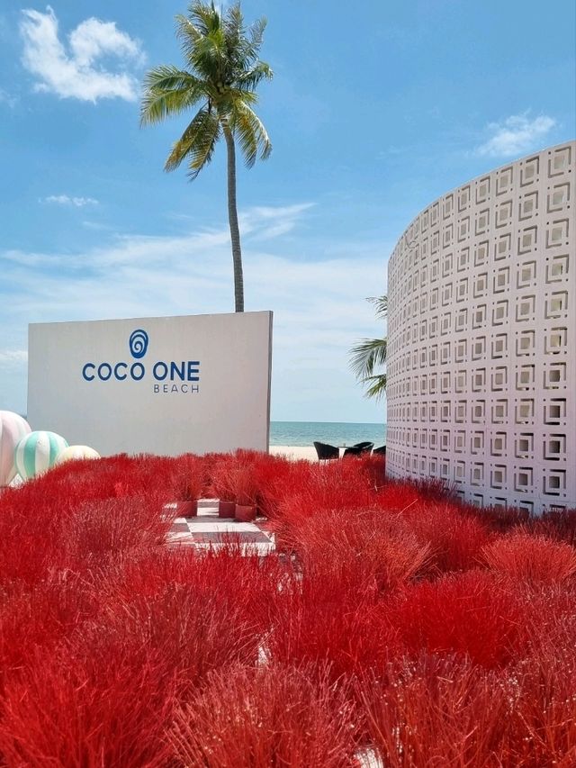 CHARMING COCO ONE BEACH HOTEL RESTAURANT, SONGKHLA