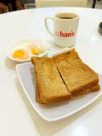 Having Breakfast at Han’s Union in JEM