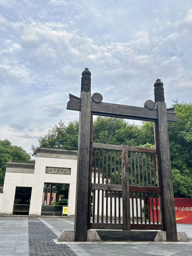 杭州靈隱寺之旅·禪意與美景的相遇