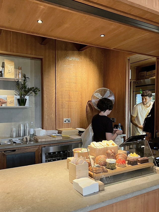 倫敦Harrods日式木系咖啡店-Café Kitsuné