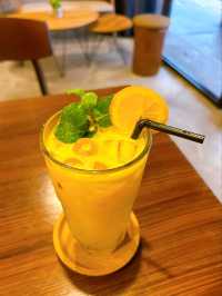 A Cozy Retreat: 96 Summer Snow Cafe in Bentong