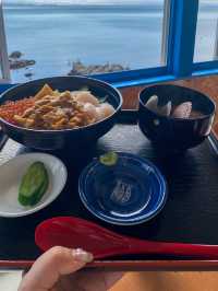 【青森／浅虫】痛風覚悟！？陸奥湾を眺めながら食べる3色丼