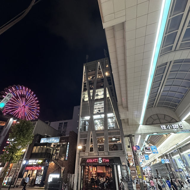 探索狸小路商店街：札幌的美食與夜景天堂