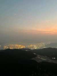 【梅沙尖行山】11.2公里挑戰你的膝蓋，準備好上樓梯