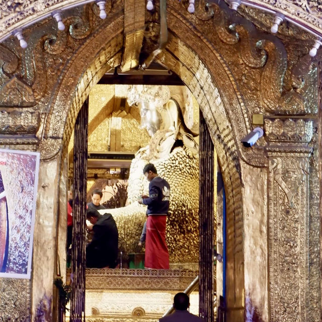 Mahamuni Pagoda 