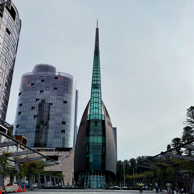 The Bell Tower：珀斯的歷史與文化地標 🔔🏙️