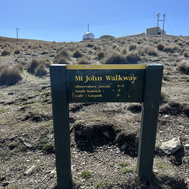 🇳🇿 New Zealand Mt John Summit Track