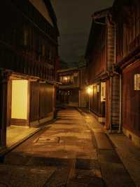 【石川】夜が更ける時間帯からの散策がおすすめ‼️薄暗い町屋街で風情を堪能🥰