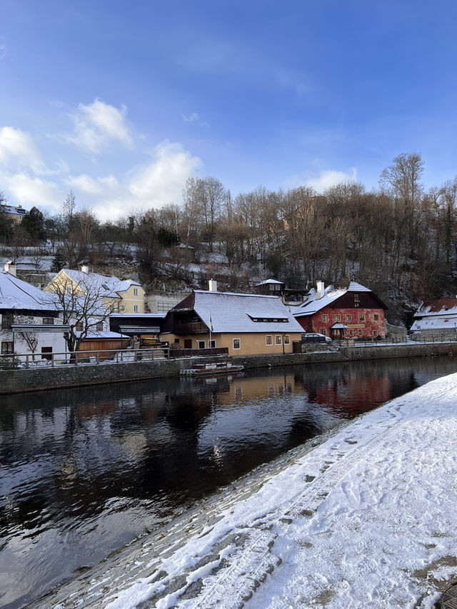 潔白的庫倫洛夫Český Krumlov
