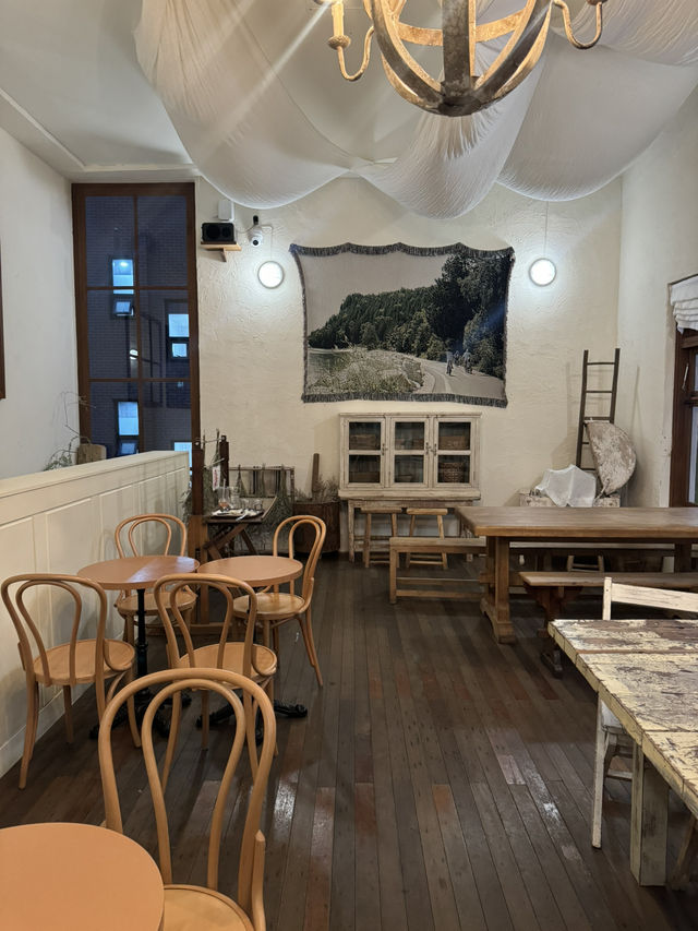수성못에 새롭게 생긴 신상카페 브리튼헨지