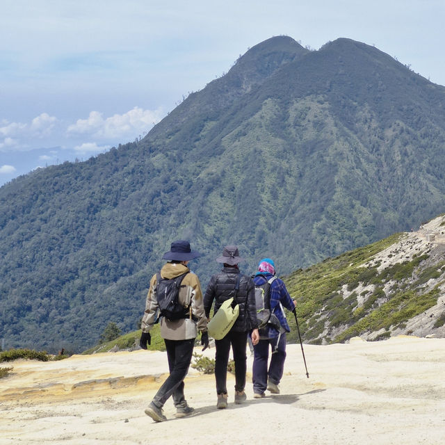 Magical trip to Ijen Valcano Crater